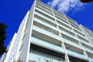 東京都世田谷区砧2【マンション】の外観