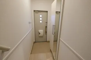 シエラ B【2階】の玄関