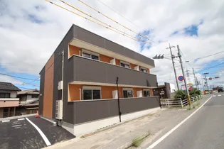 エアフォルク【2階】の外観