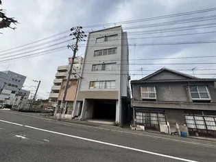 中元ビルの画像