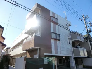 ラヴィエ新宿【3階】の外観