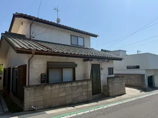 長野県小諸市六供1【一戸建】の外観
