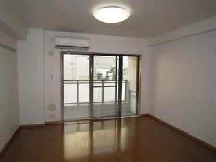 AXIS若松町【3階】の居間