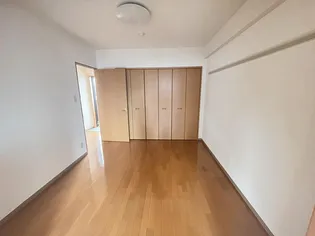 パークサイド上杉公園【1階】の内装