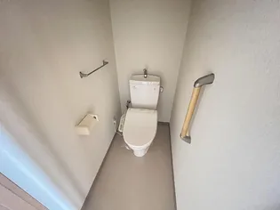 パークサイド上杉公園【1階】の内装