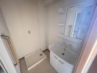 パークサイド上杉公園【1階】の内装