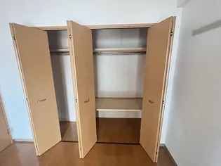 パークサイド上杉公園【1階】の内装