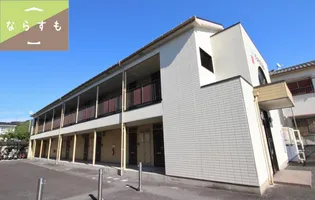 ジュネス1号館【1階】の外観