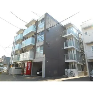 サークルロードヒルズ【1階】の外観