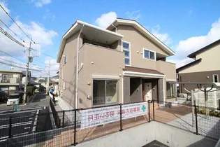 アステルコートの画像