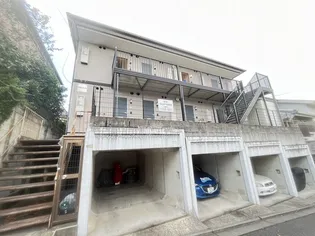 リベラル参番館の画像