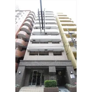 東京都新宿区新宿1【マンション】の外観