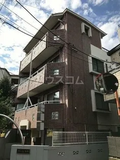 クレイン本町【1階】の外観