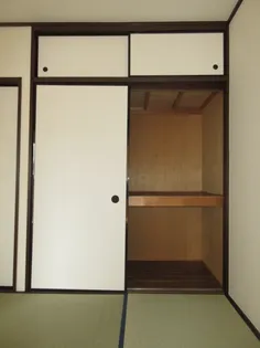 ミロワール【2階】の内装