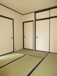 ミロワール【2階】の内装