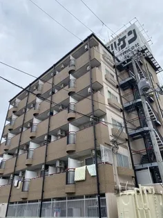 大阪府寝屋川市下神田町【マンション】の外観