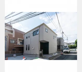 東京都世田谷区上北沢1【一戸建】の外観