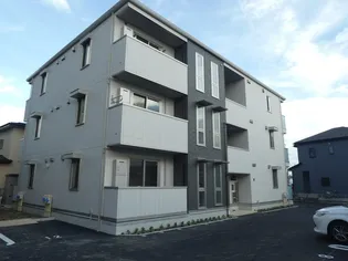 アラモード郡山の画像