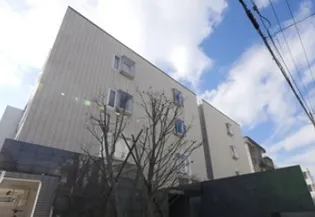 東京都新宿区市谷仲之町【マンション】の外観