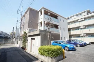 グランプリエ与野【3階】の外観