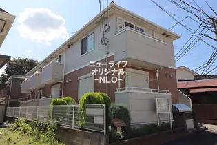 神奈川県伊勢原市伊勢原2【アパート】の外観