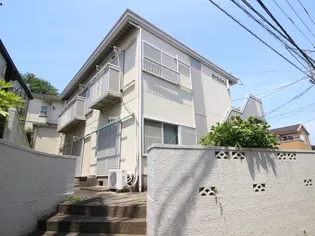 パールハイム【1階】の外観