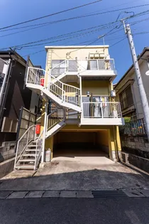 月ビル【3階】の外観