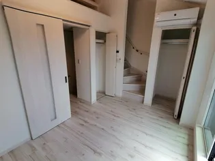 unリヴィエール高松【1階】の居間