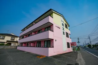 コーポ桃太郎【1階】の外観