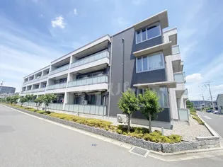 レジデンスヒルズ【3階】の外観