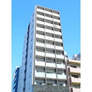 ステーションフロント両国【2階】の外観