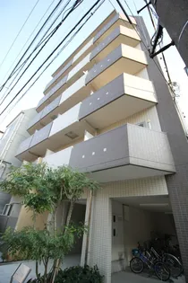 ラ・フロル【4階】の外観