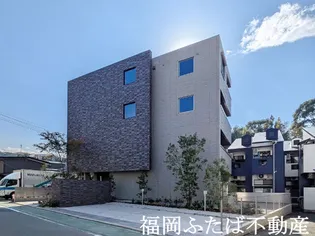 シャーメゾン六本松南【1階】の外観