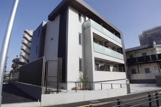 カーサスタジオーネ河原町【1階】の外観