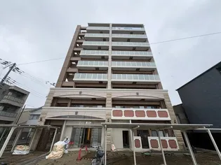 Luxe新大阪6【4階】の外観
