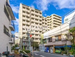 東京都渋谷区代々木2【マンション】の外観