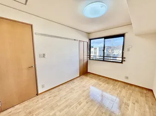 アーバン・ステージ 壱弐番館【2階】の内装