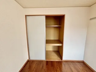 アーバン・ステージ 壱弐番館【2階】の内装