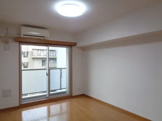 プレステージ立川【8階】の居間