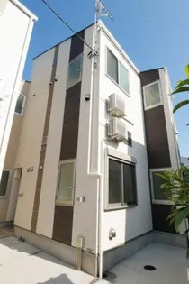 グランドソレーユ西新井【1階】の外観