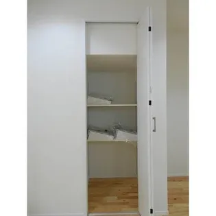 ピアーチェ中野坂上【1階】の内装