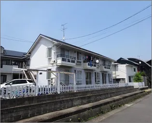 ファミーユK【1階】の外観