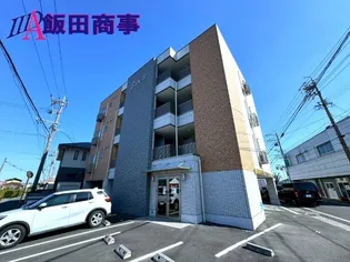 エスティIVの画像