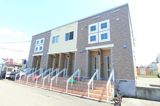北海道岩見沢市五条東18【アパート】の外観
