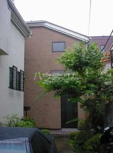 GREEN PARK B棟の外観