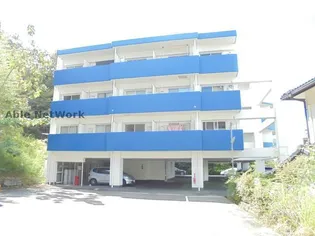 ラ・ティファール【3階】の外観