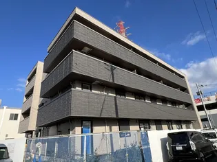 AZU【4階】の外観