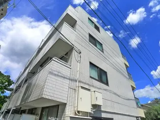 ホワイトポ-ト鶴ケ島【3階】の外観