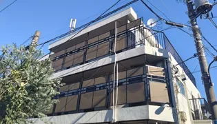 レークコーポラス【1階】の外観