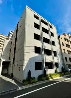 東京都新宿区四谷坂町【マンション】の外観